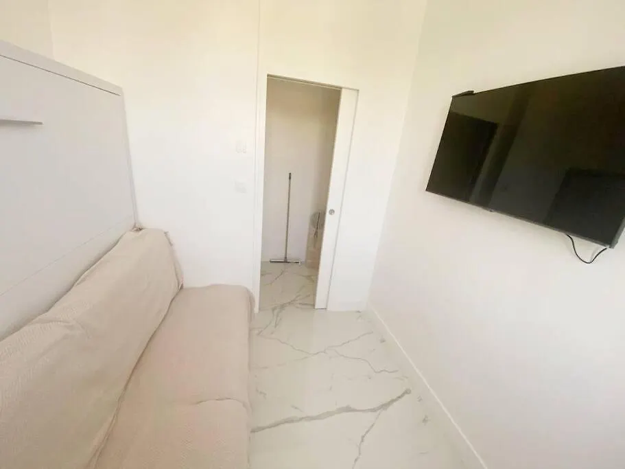 Appartement 2P Idealement Place Juan Les Pins